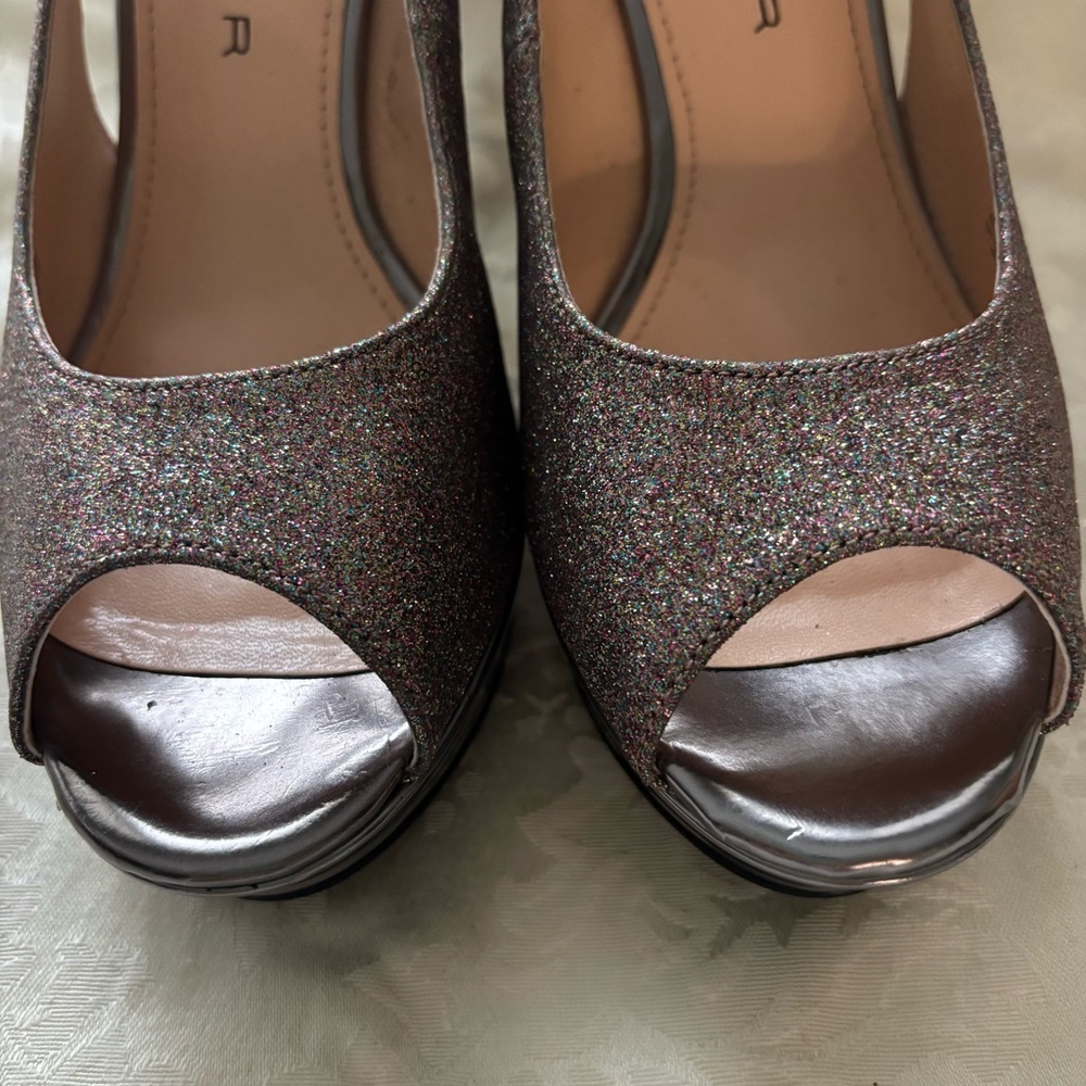 Marc Fisher Multi-Colored Peep Toe Glitter Pumps, Size 8.5 - Picture 7 of 15